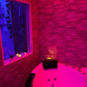 Cocorita Suites Roma