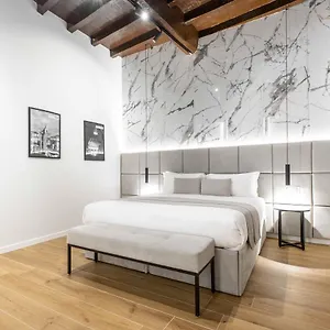  Gasthof At Luxury Navona