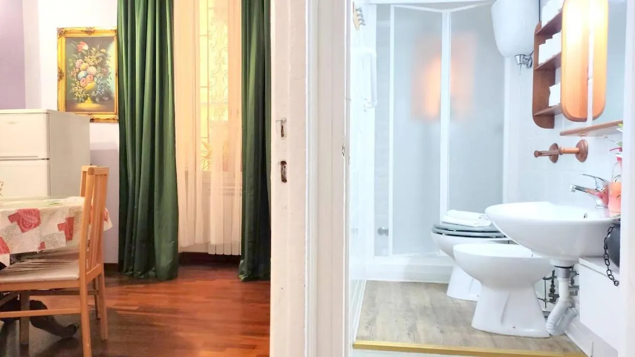 La Casa Verde Roma - Free Secure Parking If You Book 3 Nights Guest house