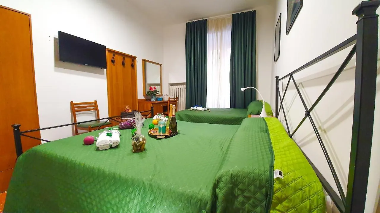 La Casa Verde Roma - Free Secure Parking If You Book 3 Nights 0*, Rome Italy
